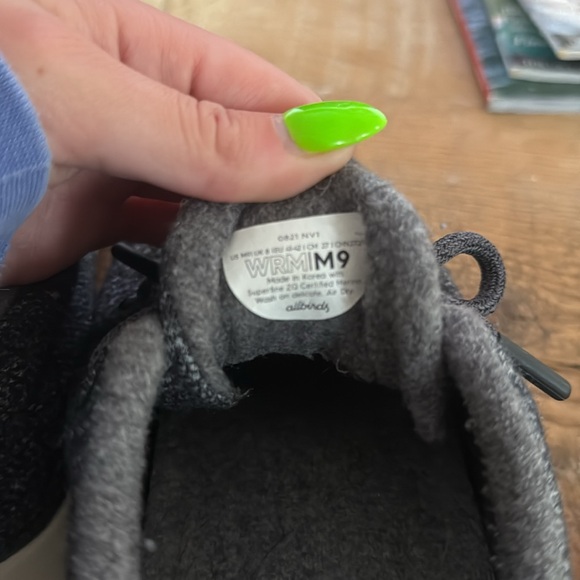 Allbirds Men’s Wool Runner Sneakers - Picture 3 of 5